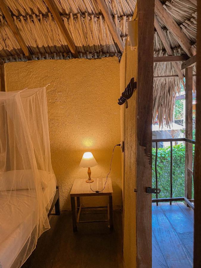 Hostal Zinpar Palomino Exterior photo