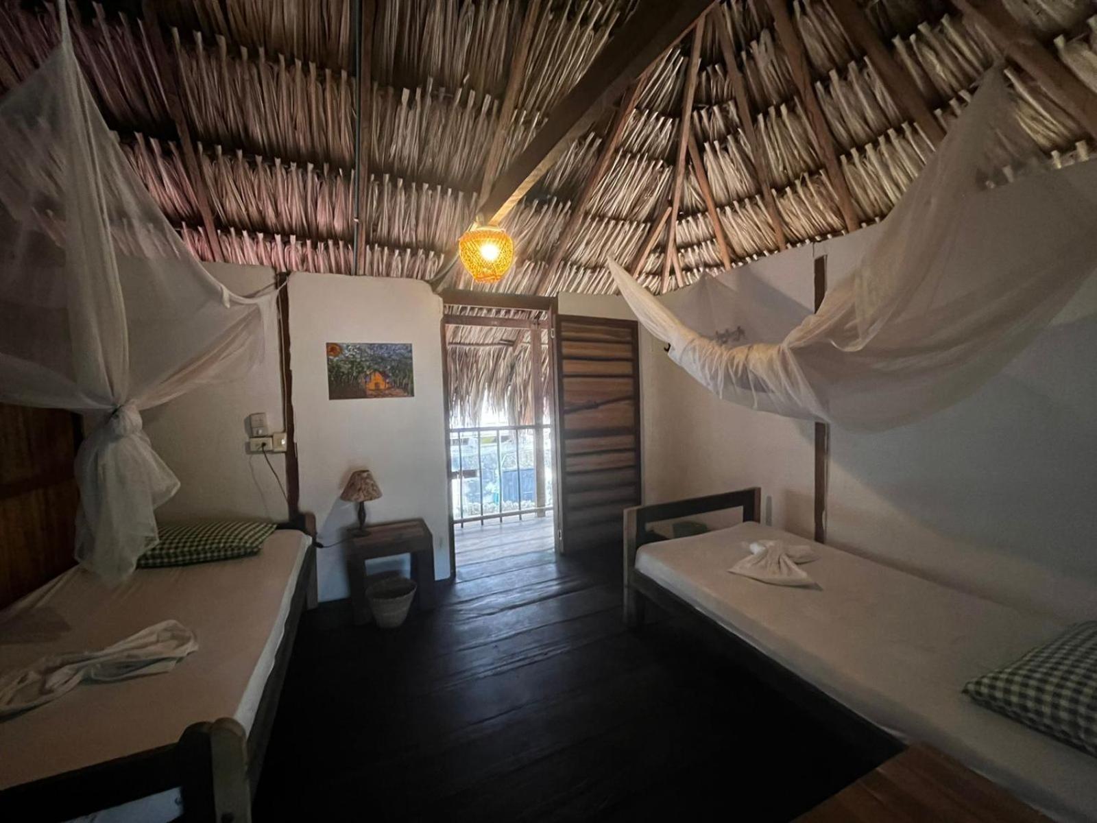 Hostal Zinpar Palomino Exterior photo